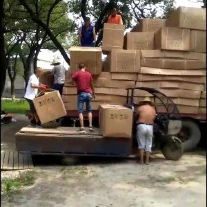 城市脊梁 装卸搬运工——力与汗中的生活脉动